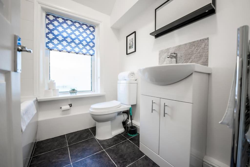 Cosy And Convenient Sunderland Apartment Екстериор снимка