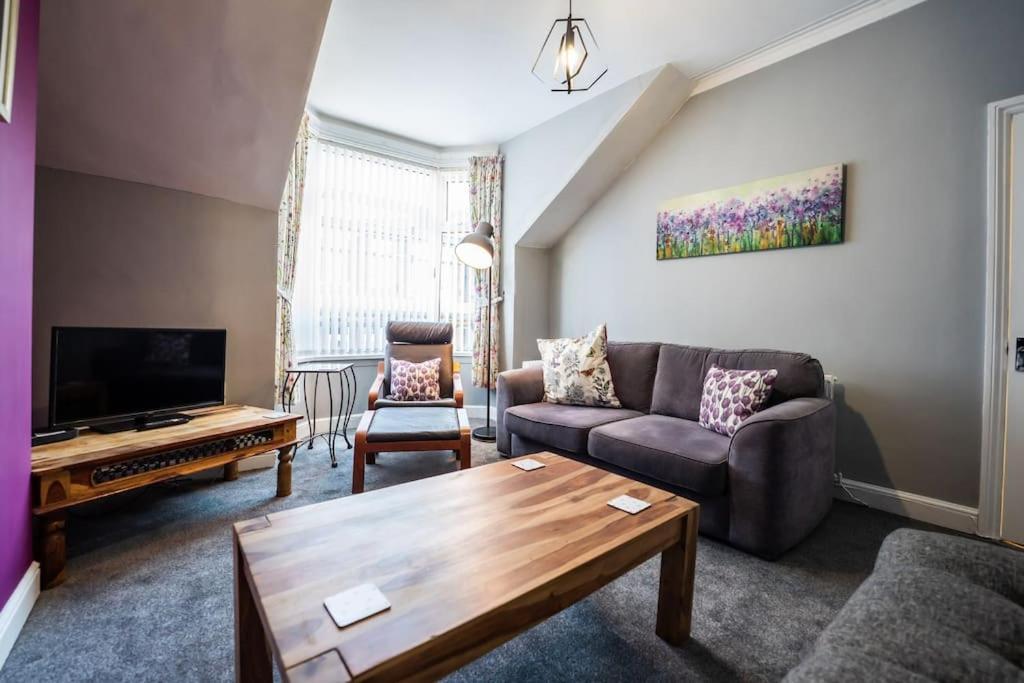 Cosy And Convenient Sunderland Apartment Екстериор снимка