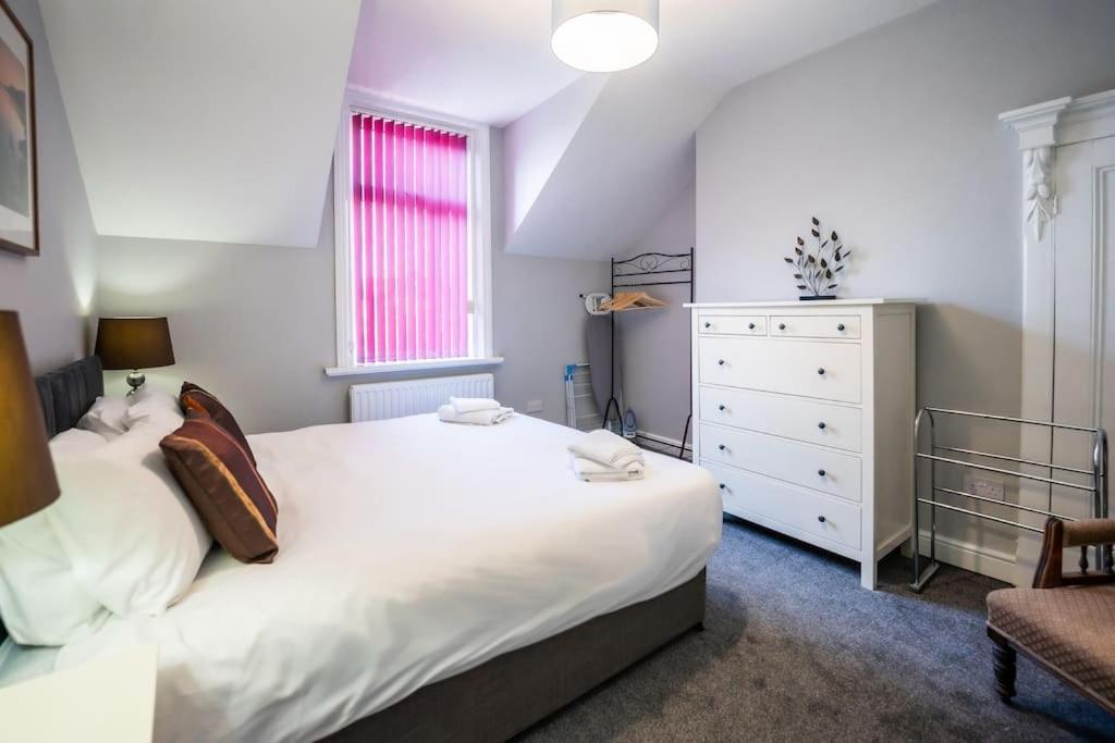 Cosy And Convenient Sunderland Apartment Екстериор снимка