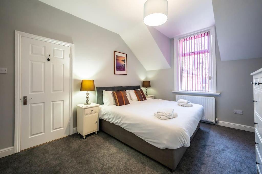 Cosy And Convenient Sunderland Apartment Екстериор снимка